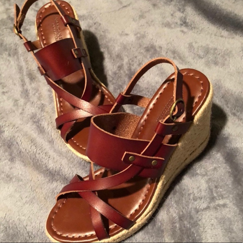 American Eagle Outfitters wedges